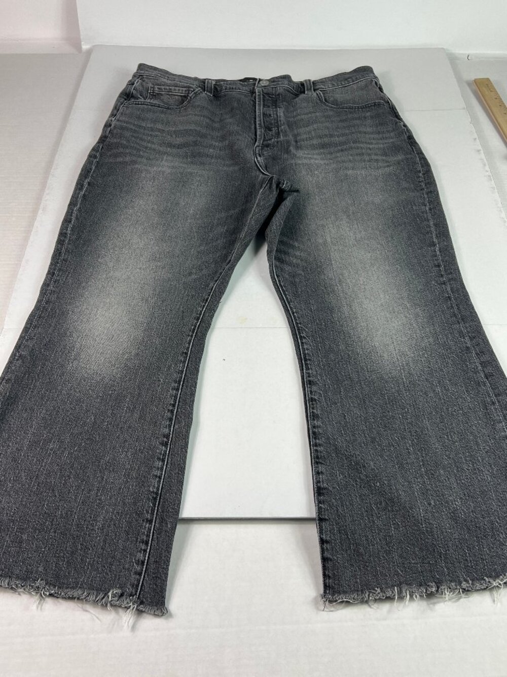 7 For All Mankind Women's Ankle Crop Jeans in Washed Black
